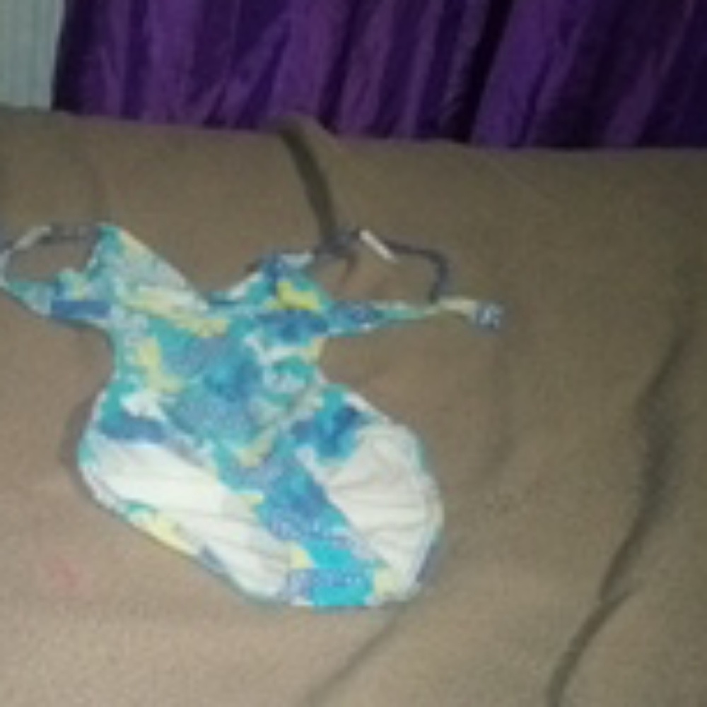 Bathing suit